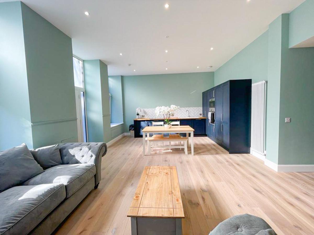 Beautiful 2Br, Private Entry In Vibrant Leith Apartment เอดินบะระ ภายนอก รูปภาพ