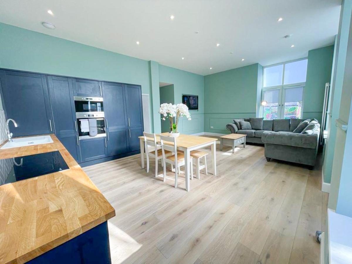 Beautiful 2Br, Private Entry In Vibrant Leith Apartment เอดินบะระ ภายนอก รูปภาพ